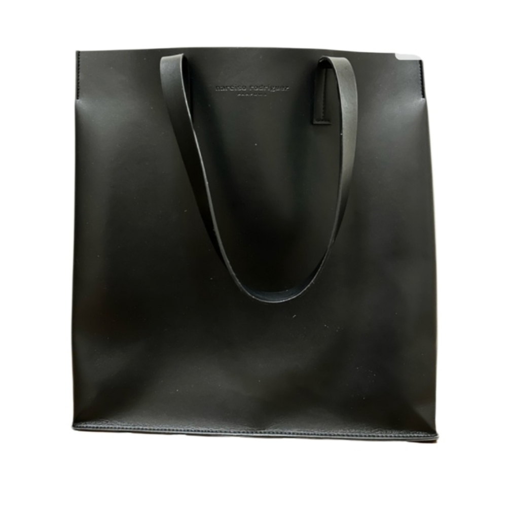 Narciso Rodriguez Perfum Foux Leather  Elegant Black Handbag - Picture 5 of 9